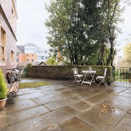Peaceful & Homely 1bd Flat - Heart Of Bristol! * Bristol