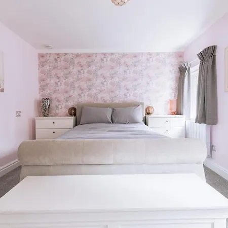 Peaceful & Homely 1bd Flat - Heart Of Bristol! Apartment