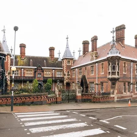 Apartman Peaceful & Homely 1bd Flat - Heart Of Bristol! *